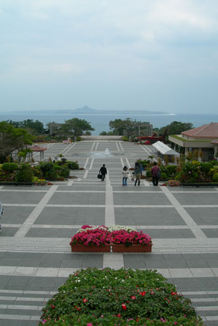okinawa-aqua1.jpg