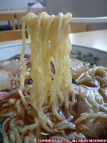 伏龍　ワンタン麺
