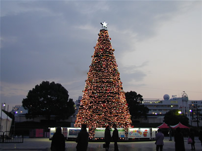 名古屋港ガーデン埠頭　クリスマスツリー