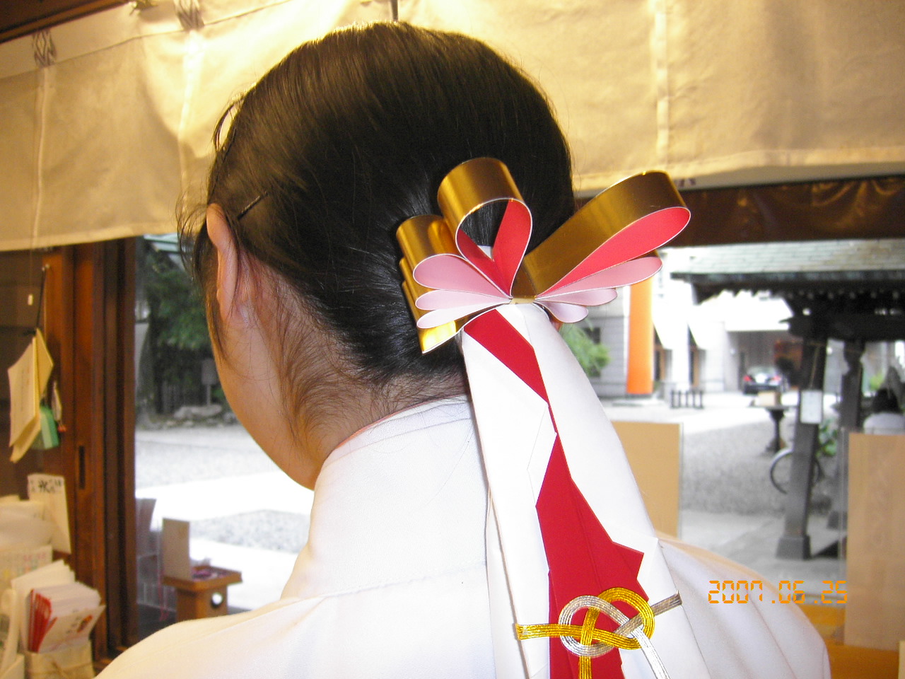 髪飾りのこと 縁結びの神様 川越氷川神社 神主日記