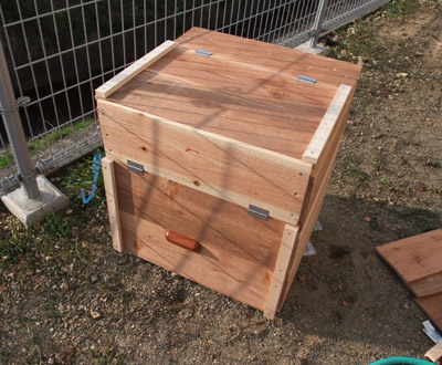 手作り木箱でコンポスト 初めての家庭菜園