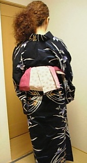 yukoさん　浴衣姿　バックスタイル